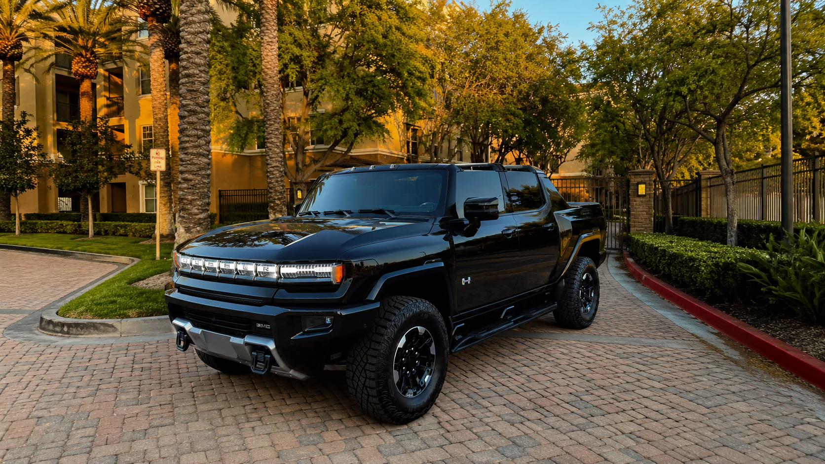 GMC HUMMER EV 2025 in 