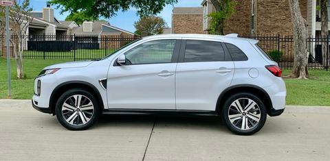 Mitsubishi Outlander Sport 2024