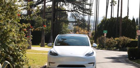Tesla Model Y 2023