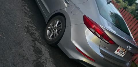 Hyundai Elantra 2017
