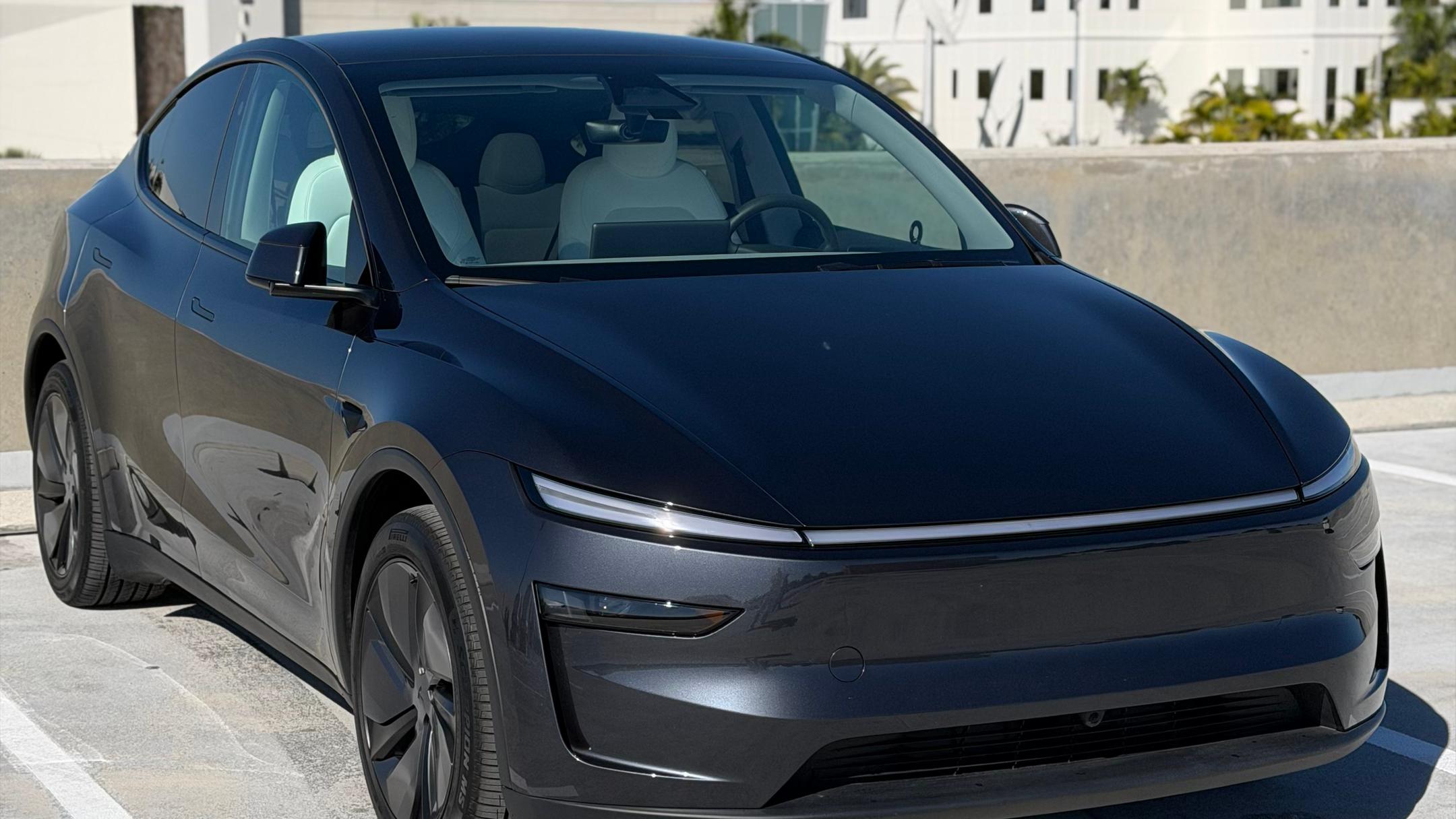 Tesla Model Y 2026 in Deerfield Beach, FL
