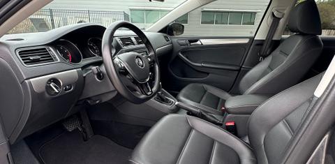 Volkswagen Jetta 2018