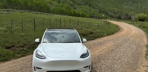 Tesla Model Y 2022