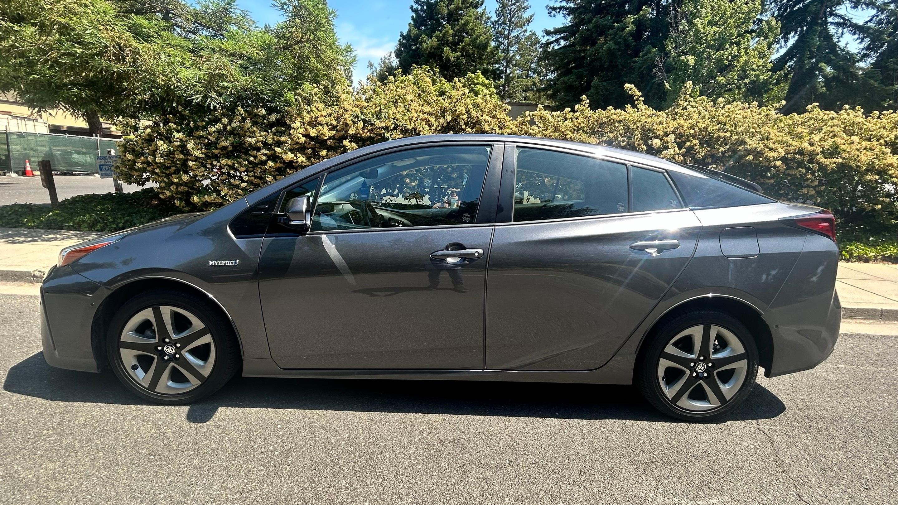 Toyota Prius 2019 in Pinole, CA