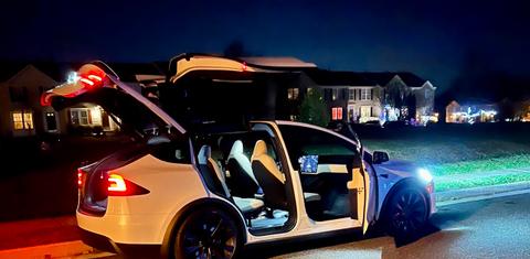 Tesla Model X 2023