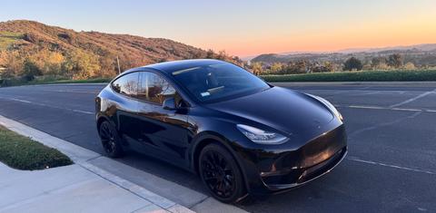 Tesla Model Y 2022