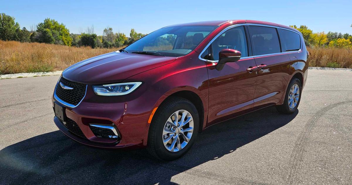 Chrysler Pacifica 2023 rental in Windsor, CO by NOCO Auto Rentals .. Turo
