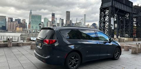 Chrysler Pacifica 2019