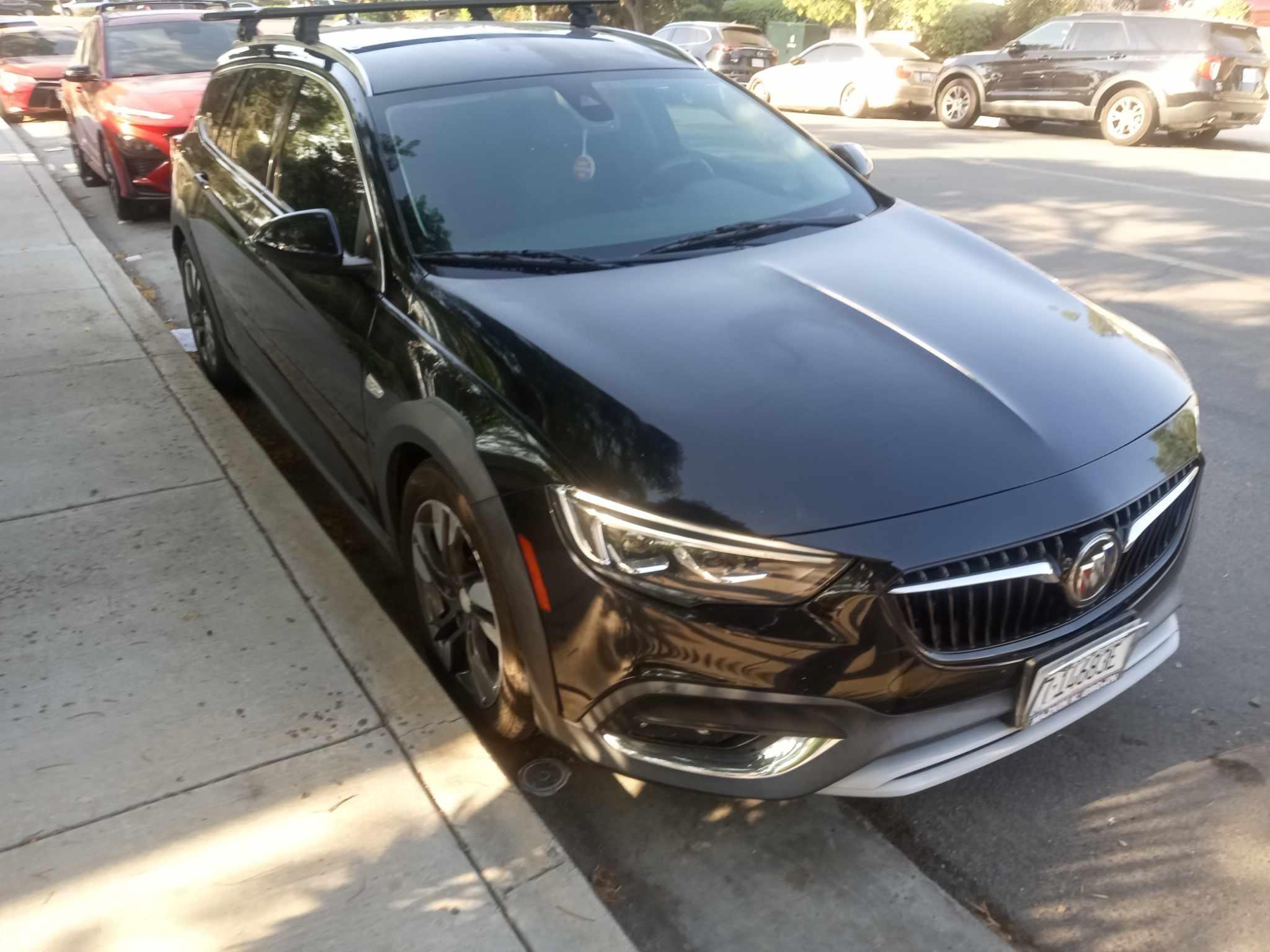 Buick Regal TourX 2018 in Las Vegas, NV