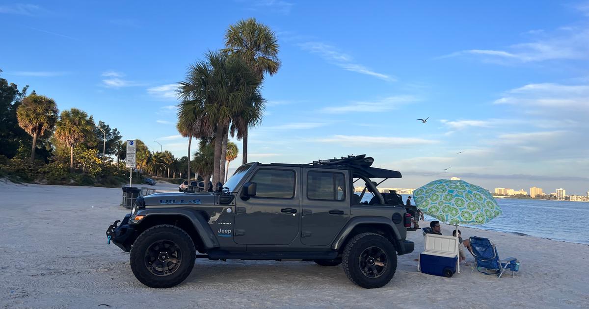 Jeep Wrangler 4xe 2021 rental in Clearwater, FL by Carolina Q. Turo