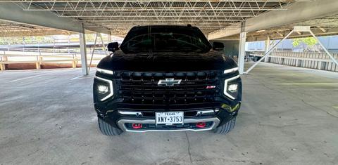 Chevrolet Suburban 2025