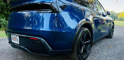 Tesla Model Y 2026