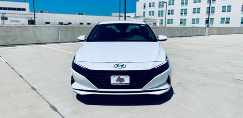 Hyundai Elantra 2023