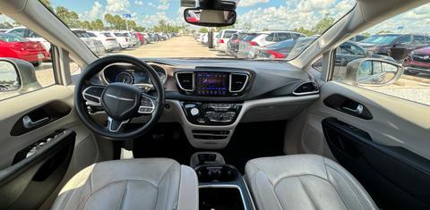 Chrysler Pacifica 2017