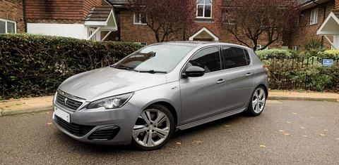 Peugeot 308 2016