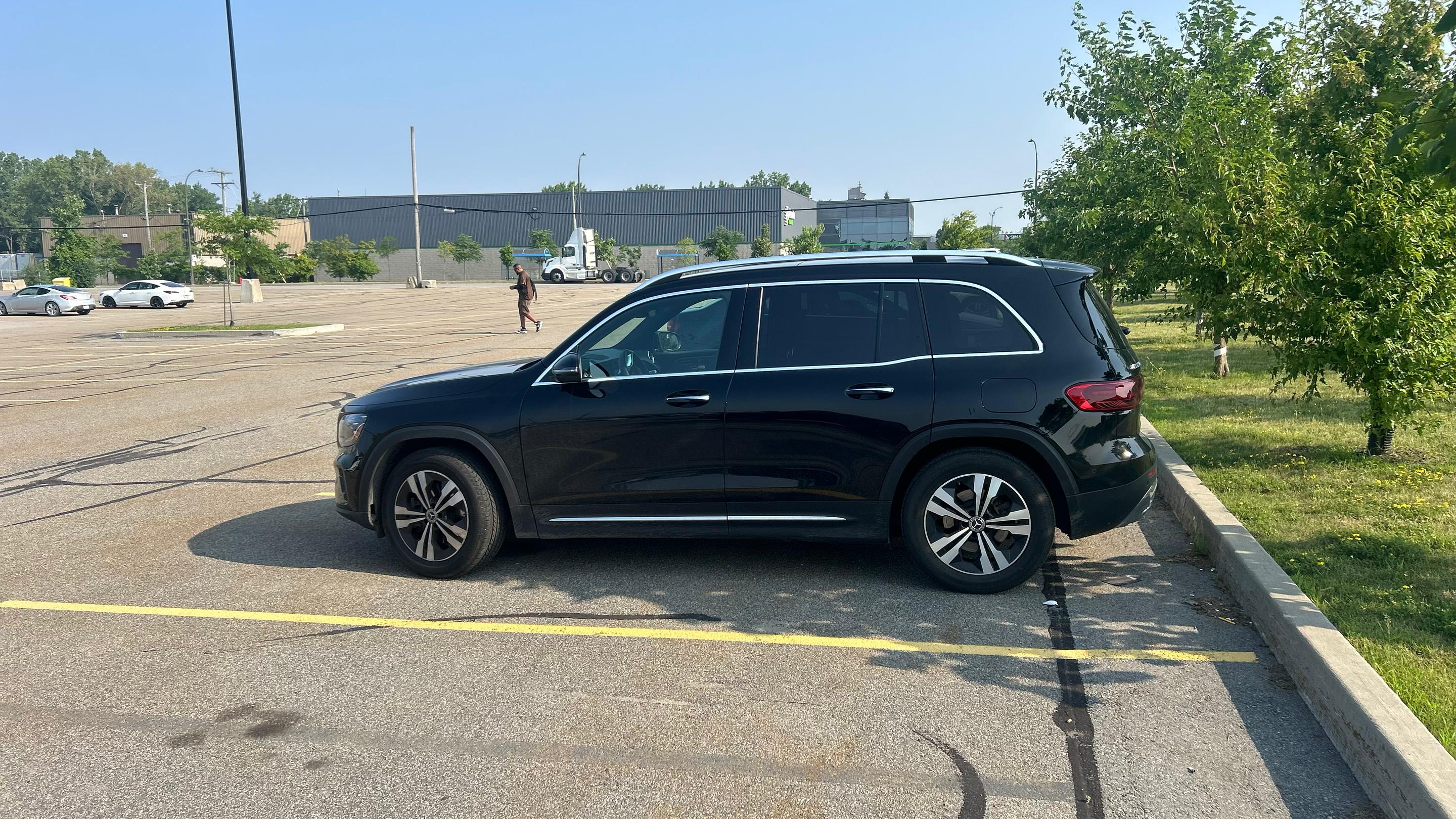 Mercedes-Benz GLB-Class 2025 à Montréal, QC