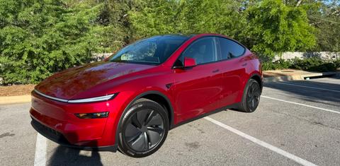 Tesla Model Y 2026
