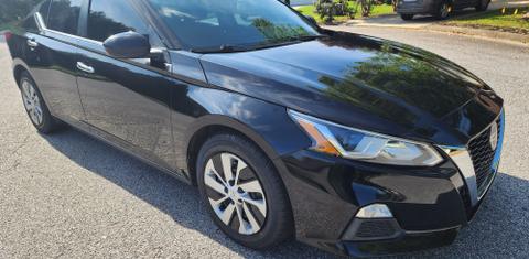 Nissan Altima 2020