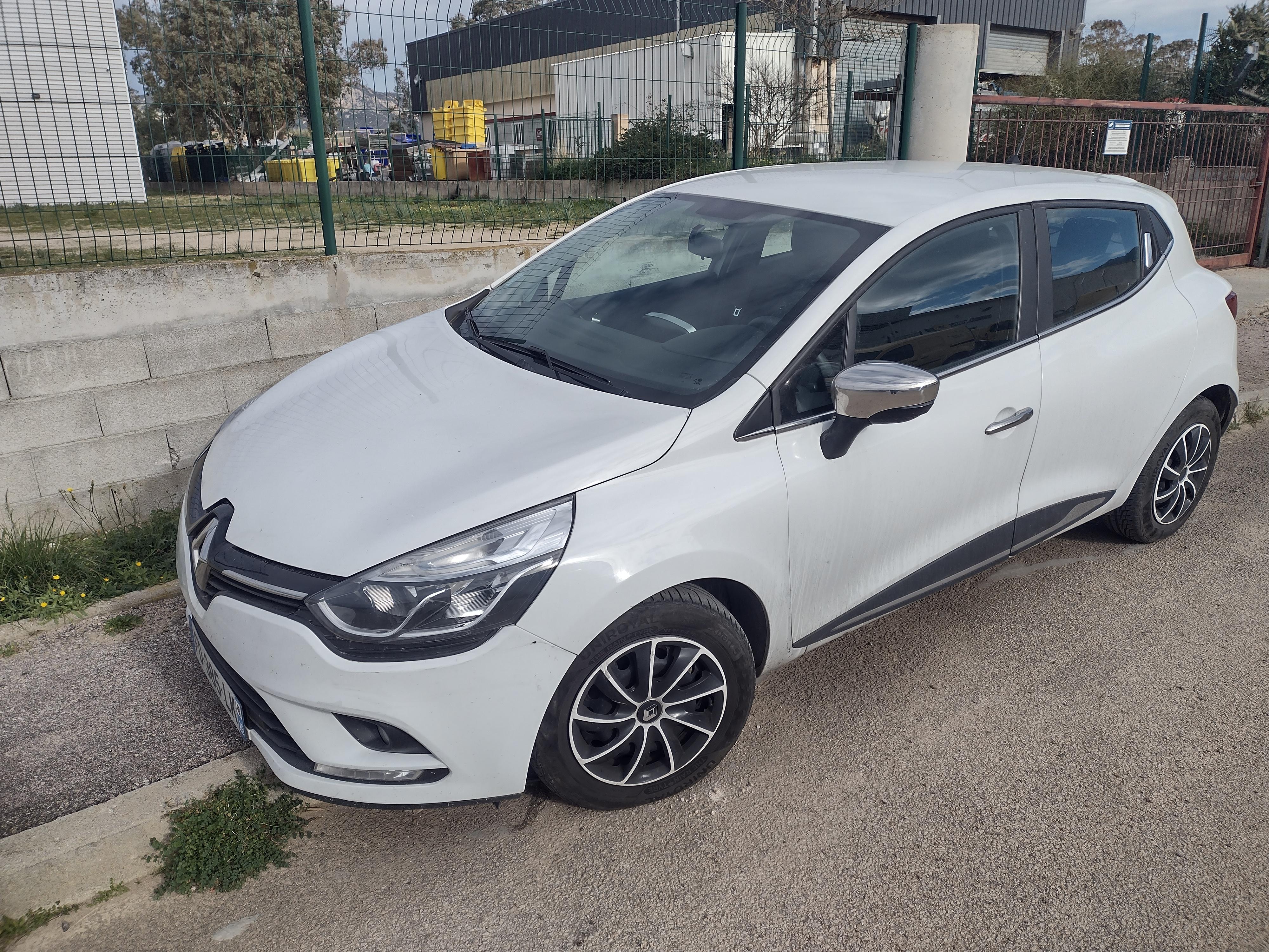 Renault CLIO IV 2019 à Lucciana