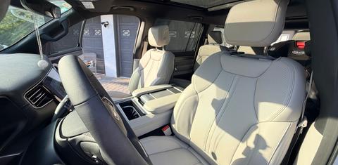 Jeep Wagoneer 2025