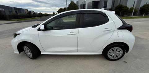 Toyota YARIS 2021