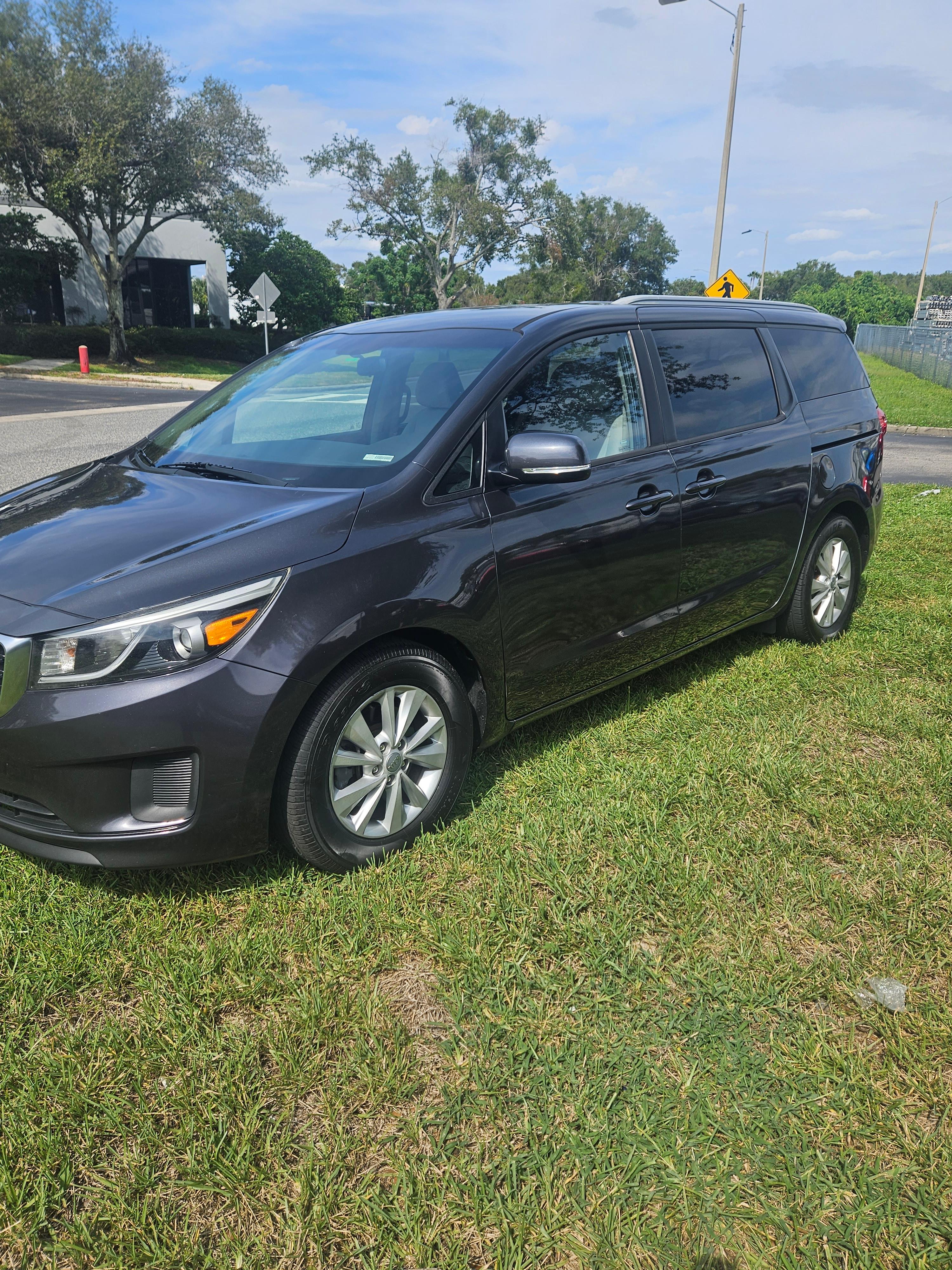 Kia Sedona 2016 in 