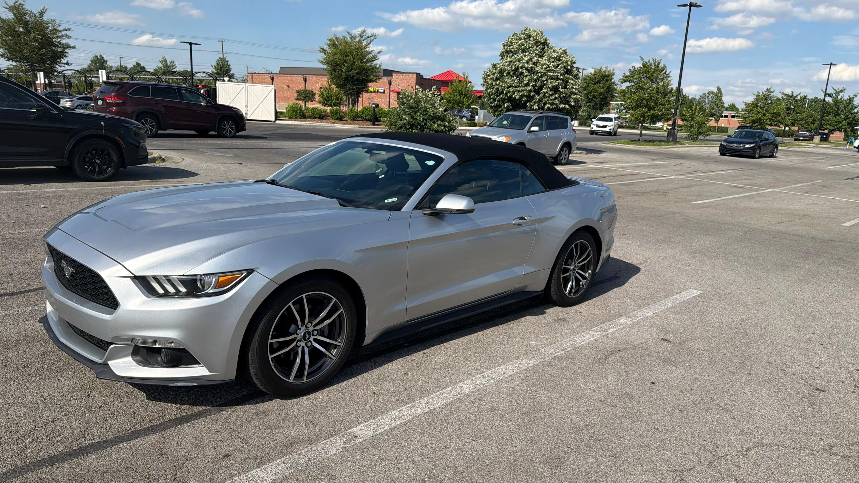 Ford Mustang 2017 in Blacklick, OH