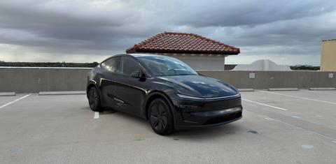 Tesla Model Y 2026