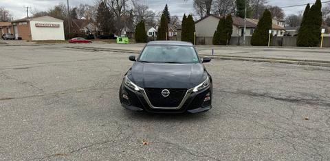 Nissan Altima 2020