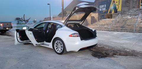 Tesla Model S 2017