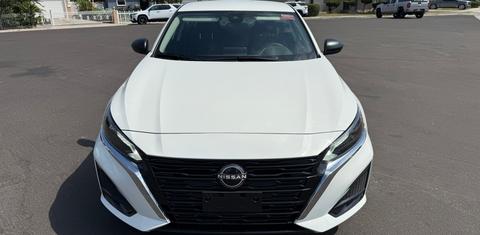 Nissan Altima 2025