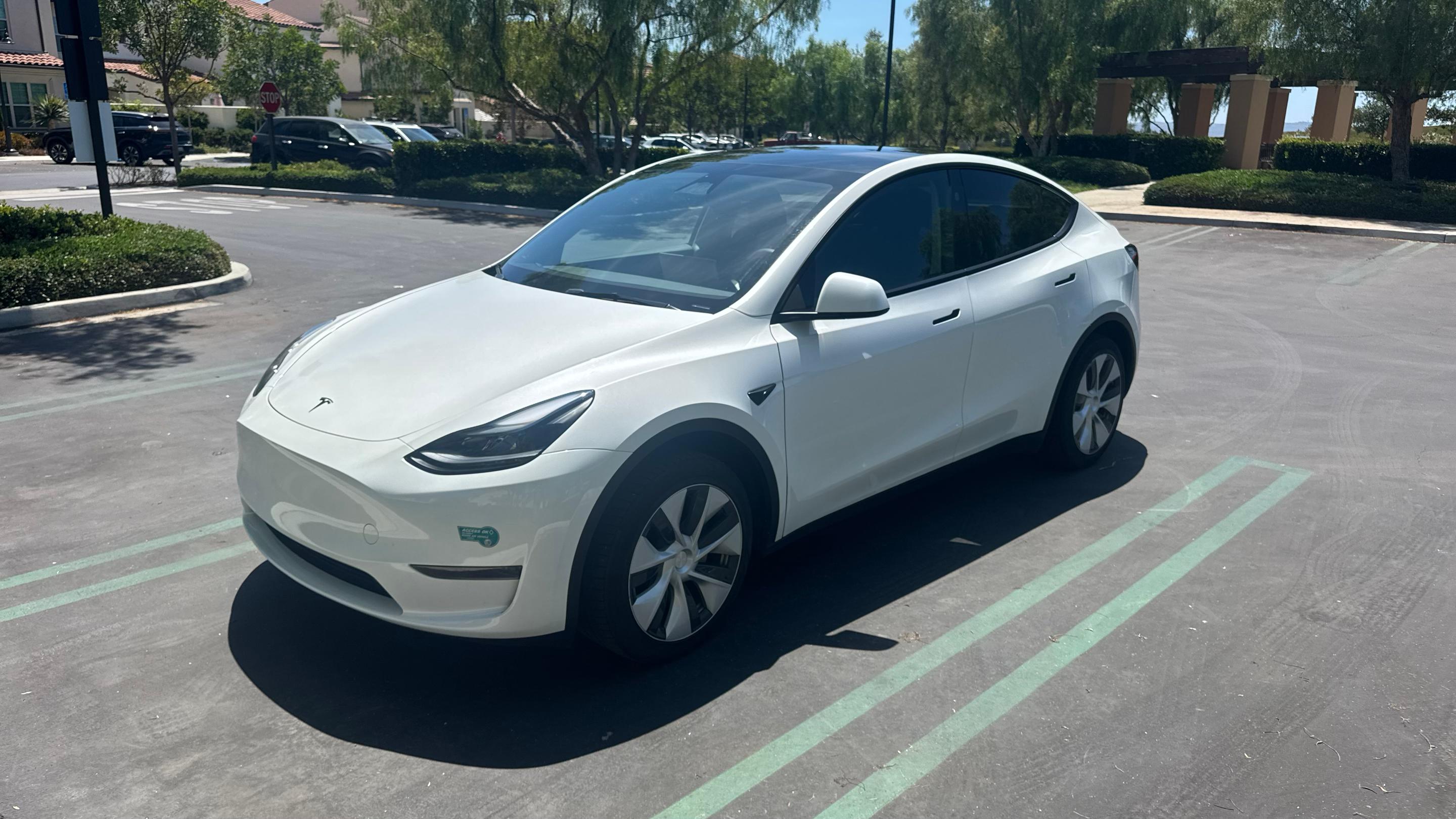 Tesla Model Y 2024 in Irvine, CA