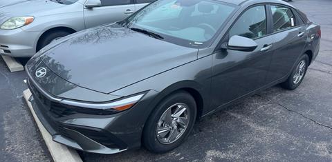 Hyundai Elantra 2025