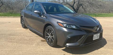 Toyota Camry 2023