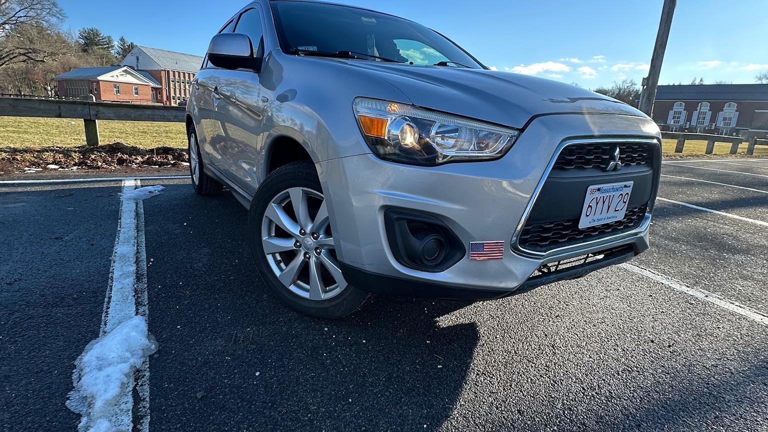 Mitsubishi Outlander Sport 2015 in 