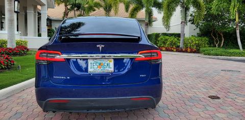 Tesla Model X 2016