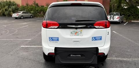 Chrysler Voyager 2025