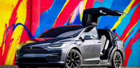 Tesla Model X 2022