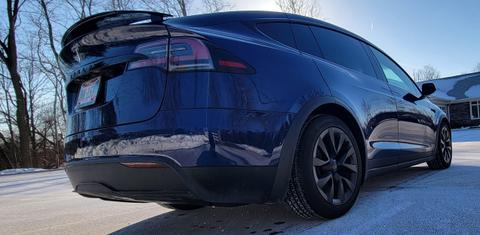 Tesla Model X 2022