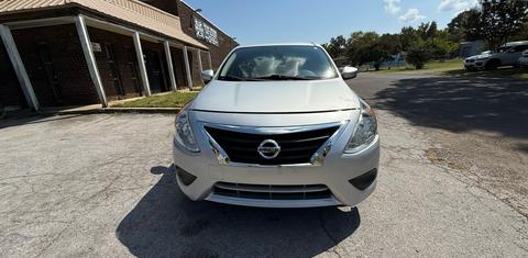 Nissan Versa 2017