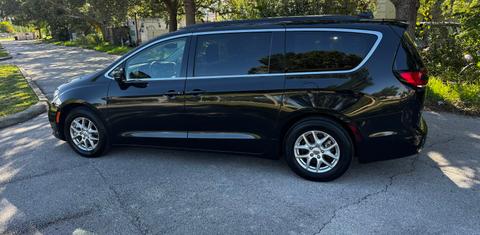 Chrysler Pacifica 2022