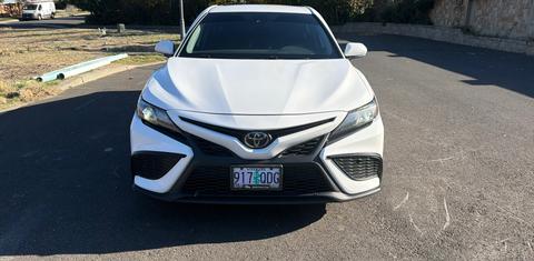Toyota Camry Hybrid 2023