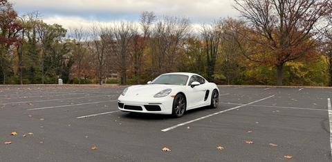 Porsche 718 Cayman 2022
