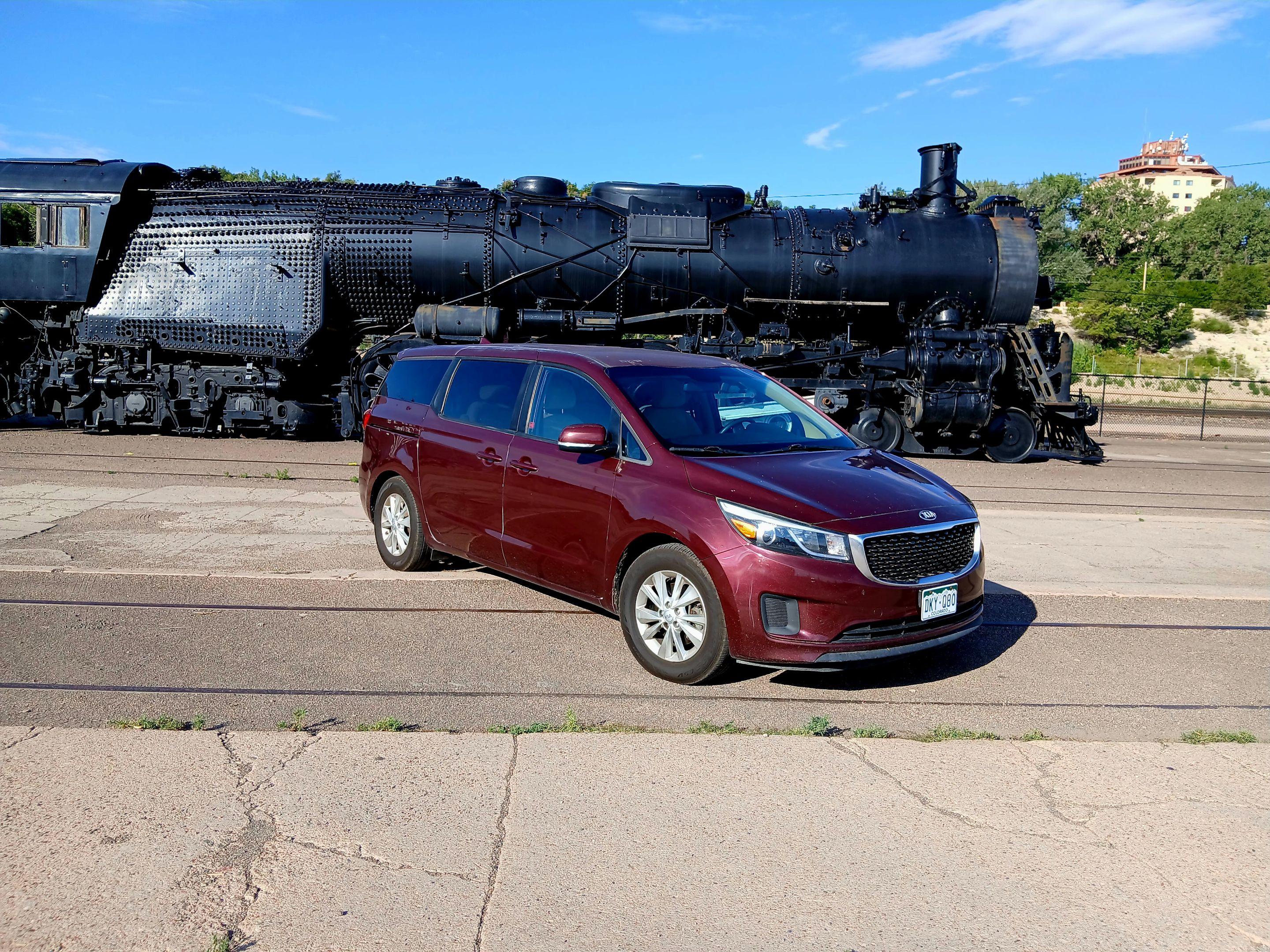 Kia Sedona 2017 in Pueblo, CO