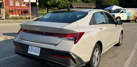 Hyundai Elantra 2025