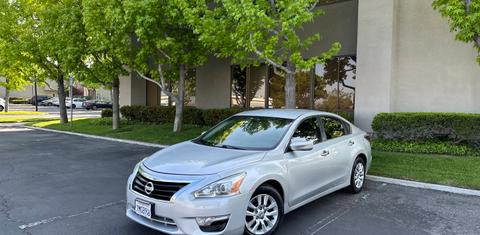 Nissan Altima 2015