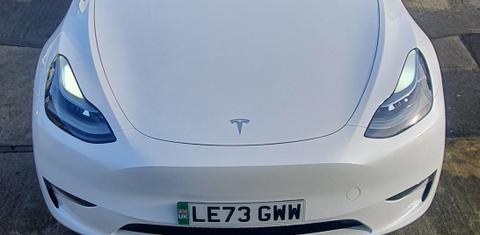 Tesla Model Y 2023