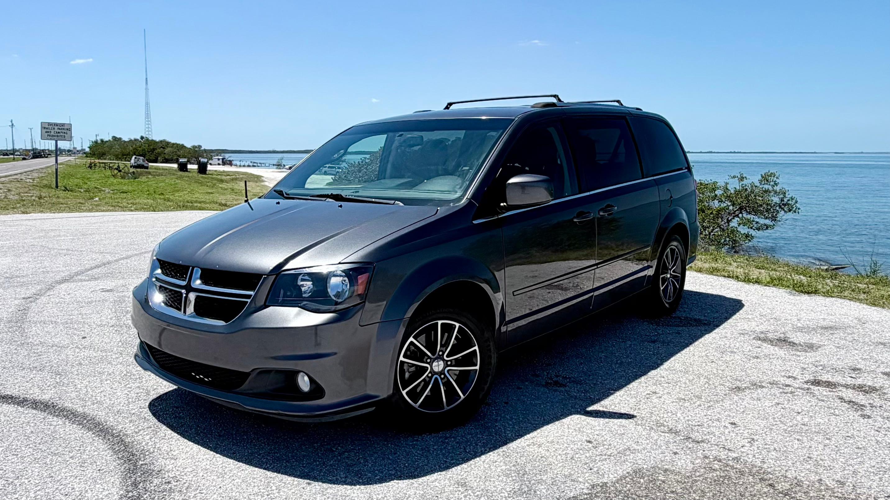 Dodge Grand Caravan 2017 in Pinellas Park, FL