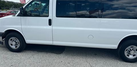 Chevrolet Express 2017