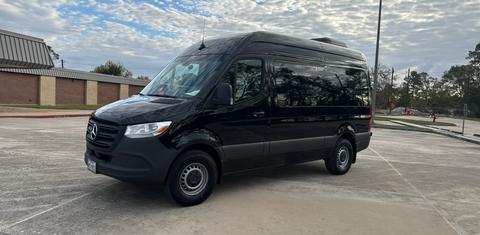 Mercedes-Benz Sprinter 2025